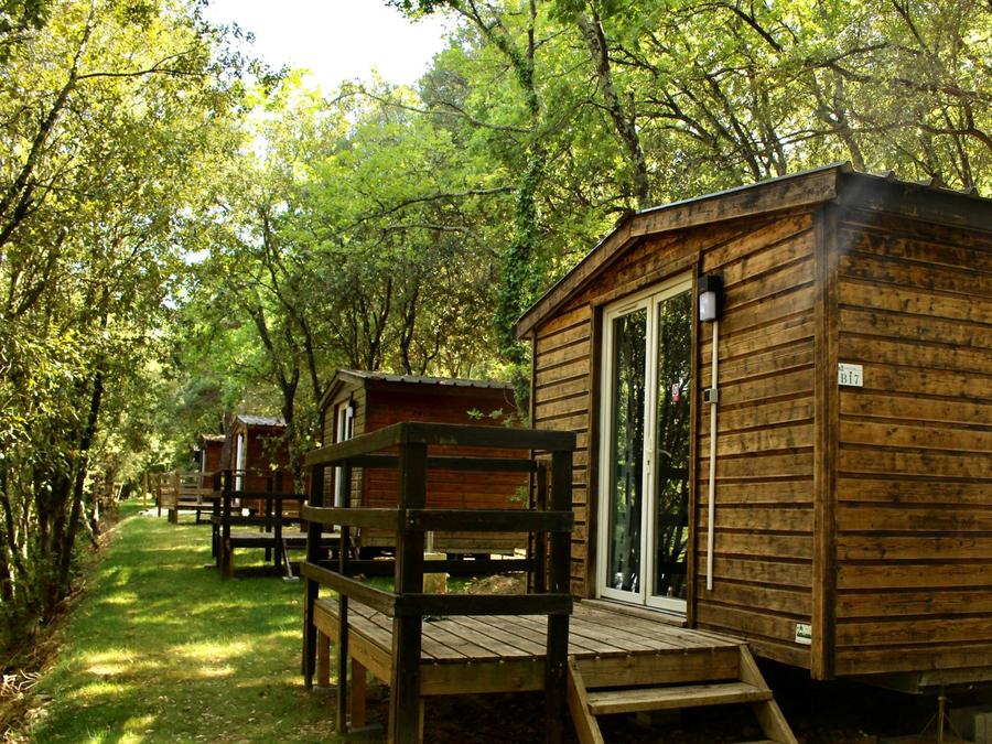 Chalet 2 personnes - Chalet hôtelier avec salle de bain / sans cuisine 0