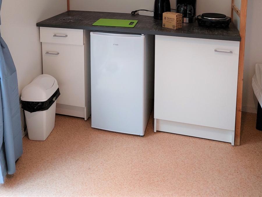Chalet 2 personnes - CHALET PRET A CAMPER avec kitchenette / sans salle de bain 3