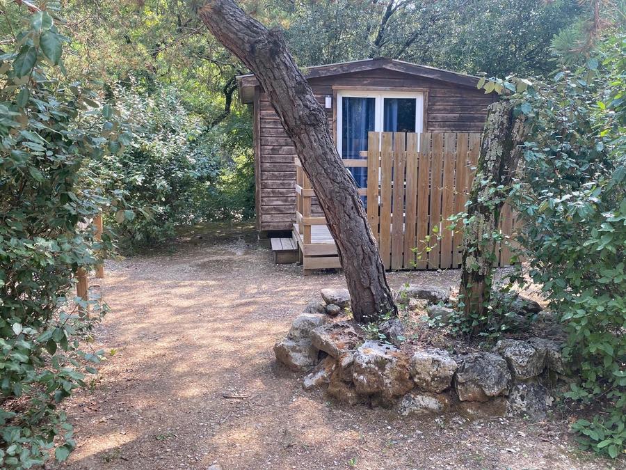 Chalet 2 personnes - CHALET PRET A CAMPER avec kitchenette / sans salle de bain 8