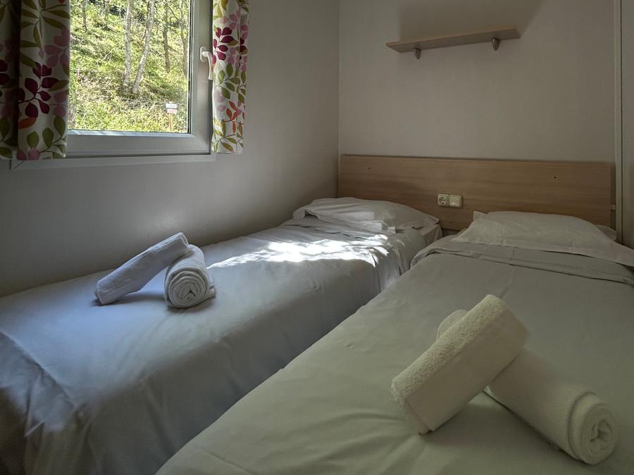 Mobilhome 4 personnes - SUN ROLLER climatisé 7