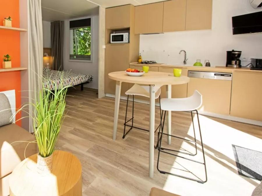 Mobilhome 2 personnes - Cottage Evasion 2 Pièces Climatisé Spa Privatif 4