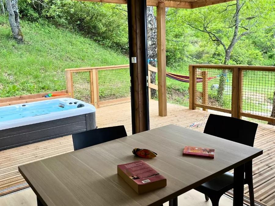 Mobilhome 5 personnes - Cottage Séouvo 3 Pièces 5 Personnes Climatisé + TV + Jacuzzi 5