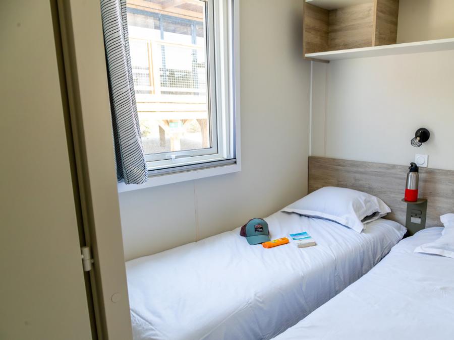 Mobilhome 10 personnes - TRIBU - 1 mobile-home 6 pers + 1 mobile-home 4 pers 11