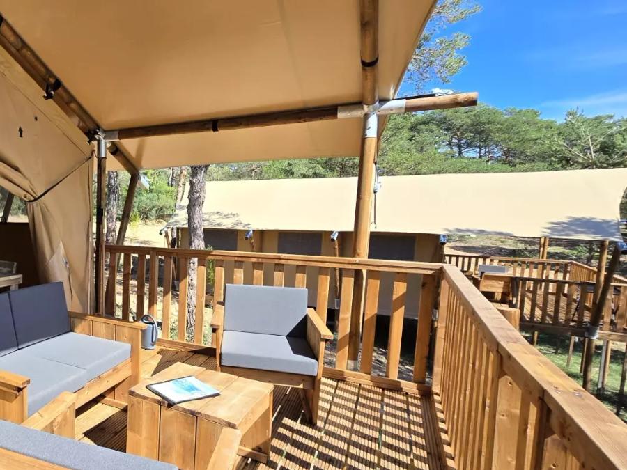 Tente en toile et en bois 5 personnes - Tente Lodge 3 Pièces 2