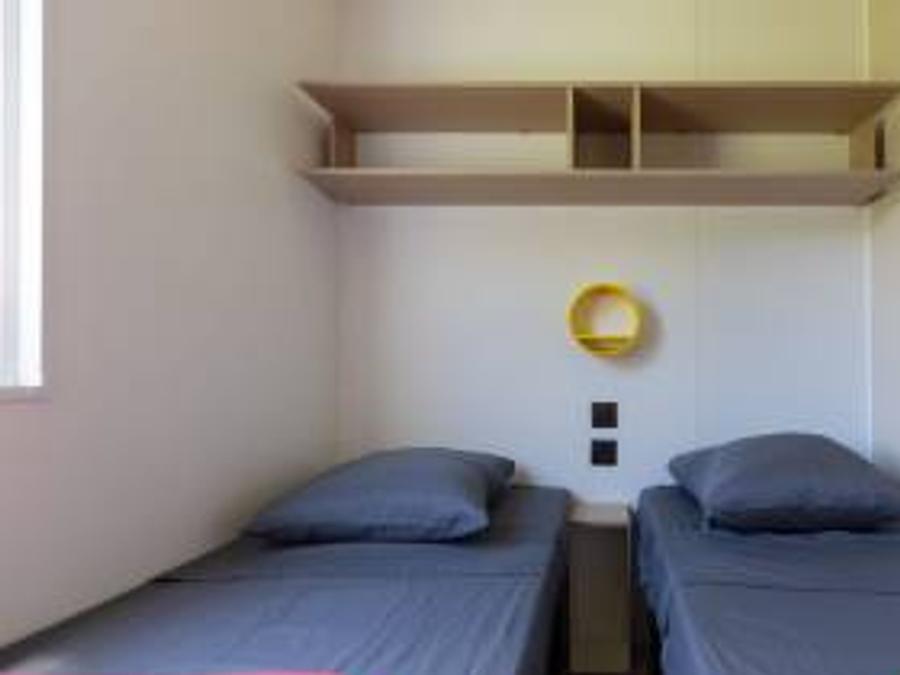 Mobilhome 5 personnes - CAMELEON + CLIM grande terrasse couverte 4