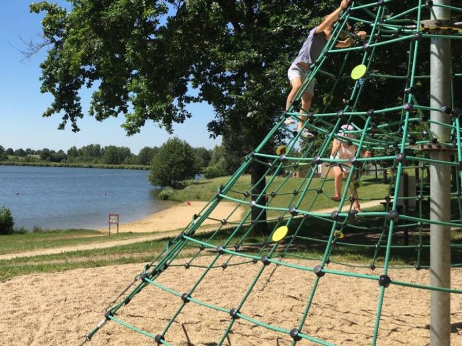 Camping du lac Pouzauges, 3*