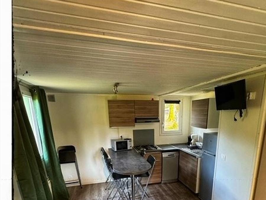 Chalet 4 personnes - Détente 2Ch. 4 / 6 pers (2 personnes supplémentaires possible contacter le camping) 0