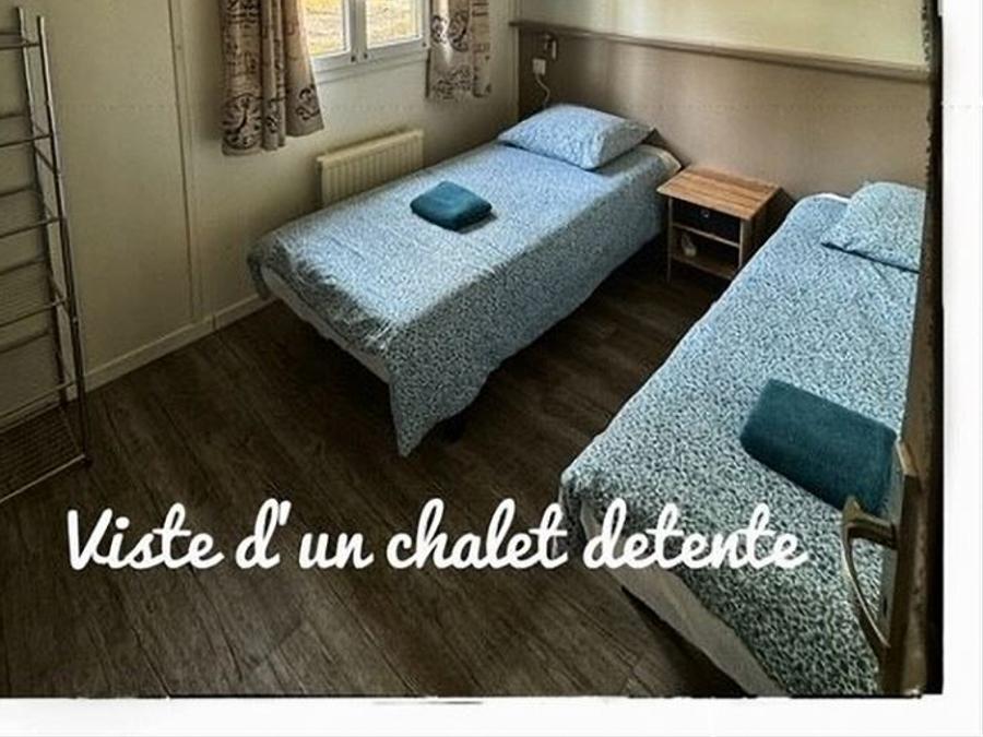 Chalet 4 personnes - Détente 2Ch. 4 / 6 pers (2 personnes supplémentaires possible contacter le camping) 2