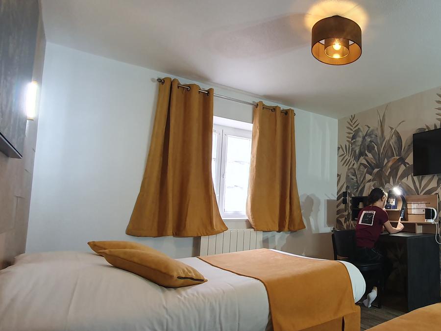 Chambre 3 personnes - Chambre triple 0