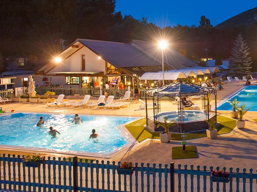 Camping Solaire du Petit Buech 4*
