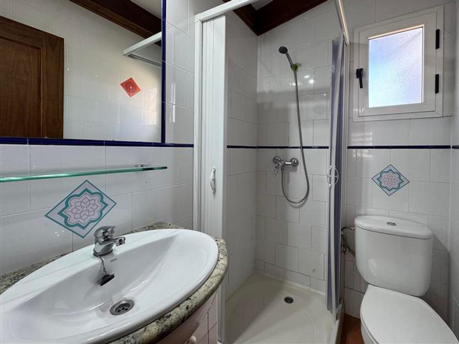 Bungalow 4 personnes - B01 3