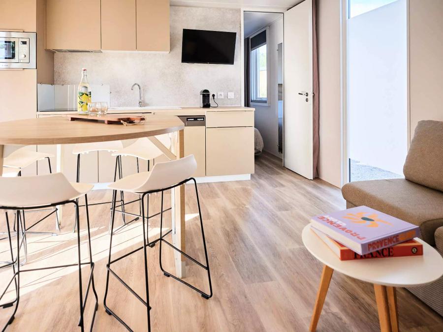 Mobilhome 4 personnes - Cottage Roussane 3 Pièces 4 Personnes Climatisé + TV 2sdb 3