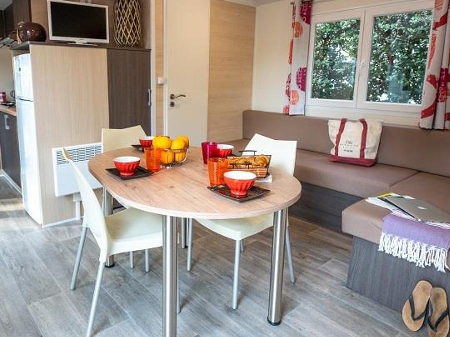 Mobilhome 4 personnes - Cottage Grand Confort Glenans 31m² - 2 chambres / Terrasse en bois couverte 5