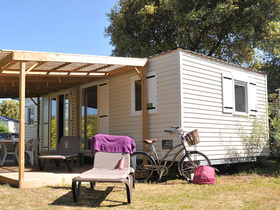 Mobilhome 6 personnes - Cottage Grand confort Florès 35m² - 3 chambres / Terrasse en bois couverte 0