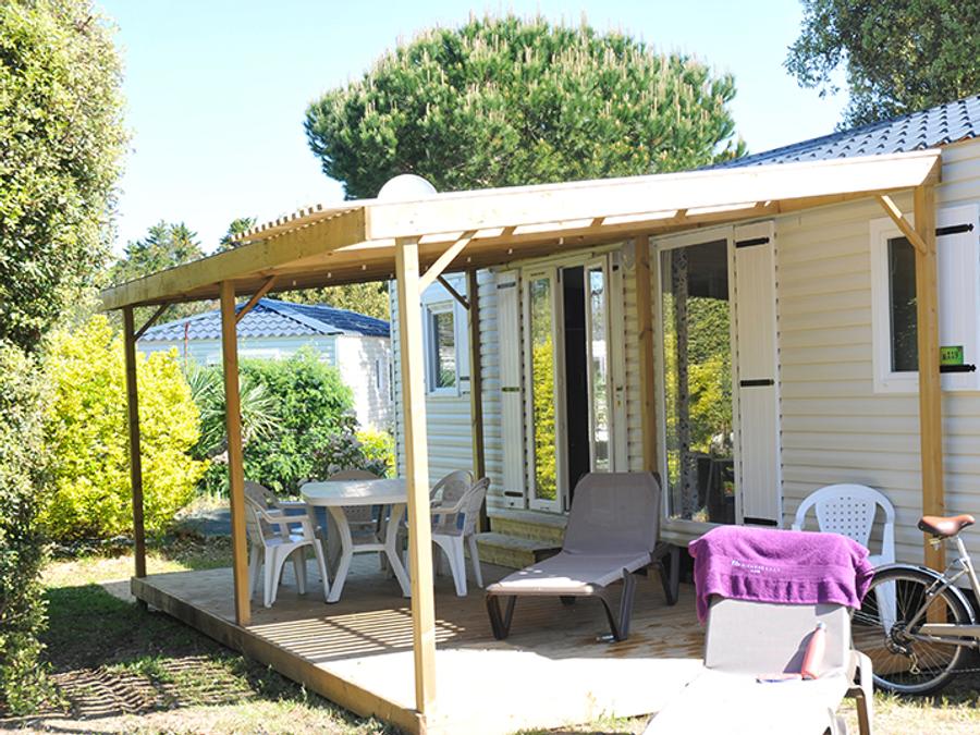 Mobilhome 6 personnes - Cottage Grand confort Florès 35m² - 3 chambres / Terrasse en bois couverte 8