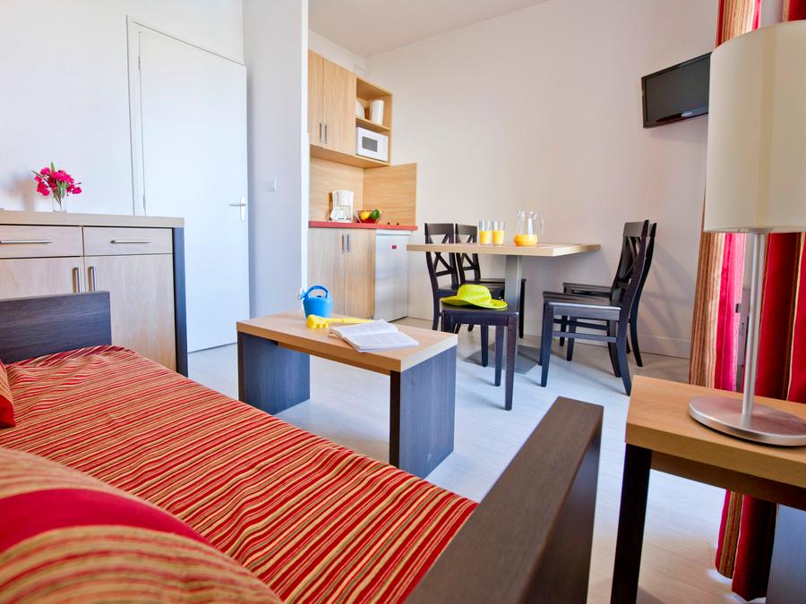 Studio 4 personnes - G/101_STUDIO 4 PERSONNES 1