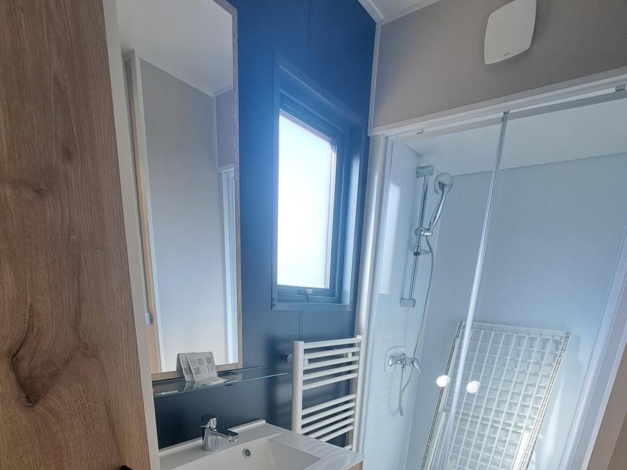 Mobilhome 2 personnes - Mobil Studio avec SPA - 1 chambre - terrasse couverte 7