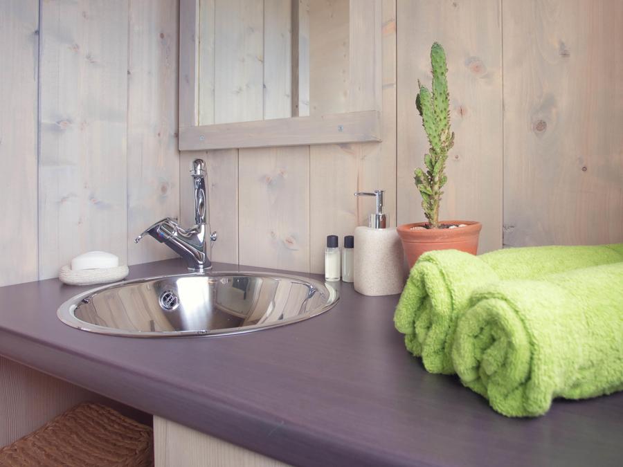 Hébergement 5 personnes - Cabane Lodge Perchée 39m² 2 chambres - Arrivée le Samedi en Juillet et Août 8