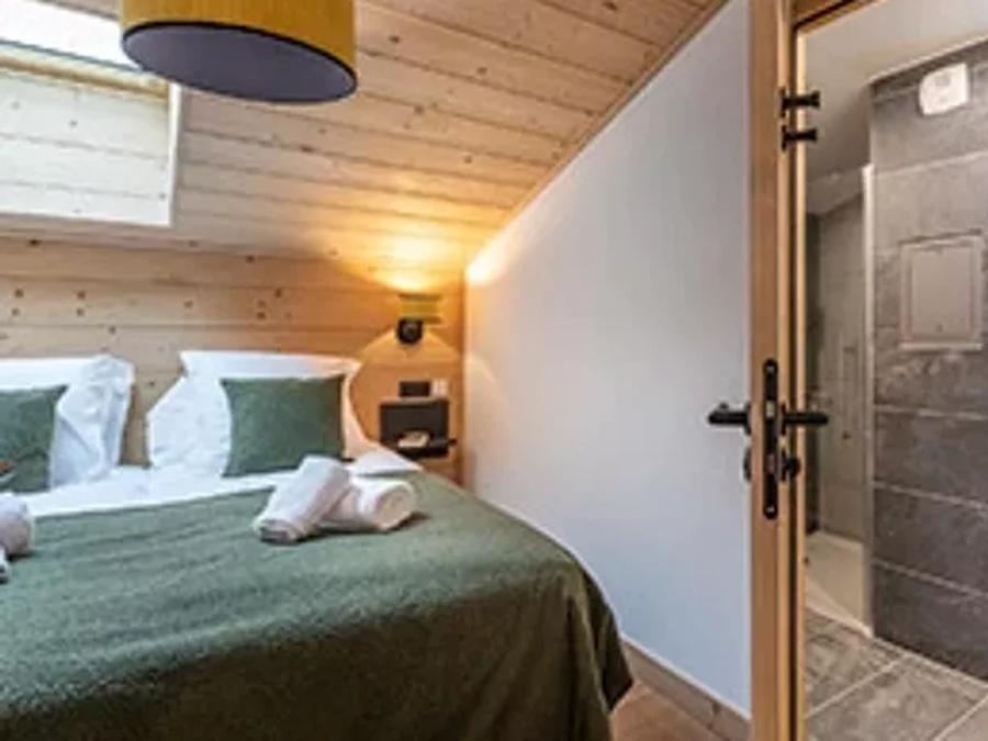 Appartement 10 personnes - 5 PIECES (3 PIECES + 2 CABINES) 8-10 PERSONNES VUE MONTAGNE 2