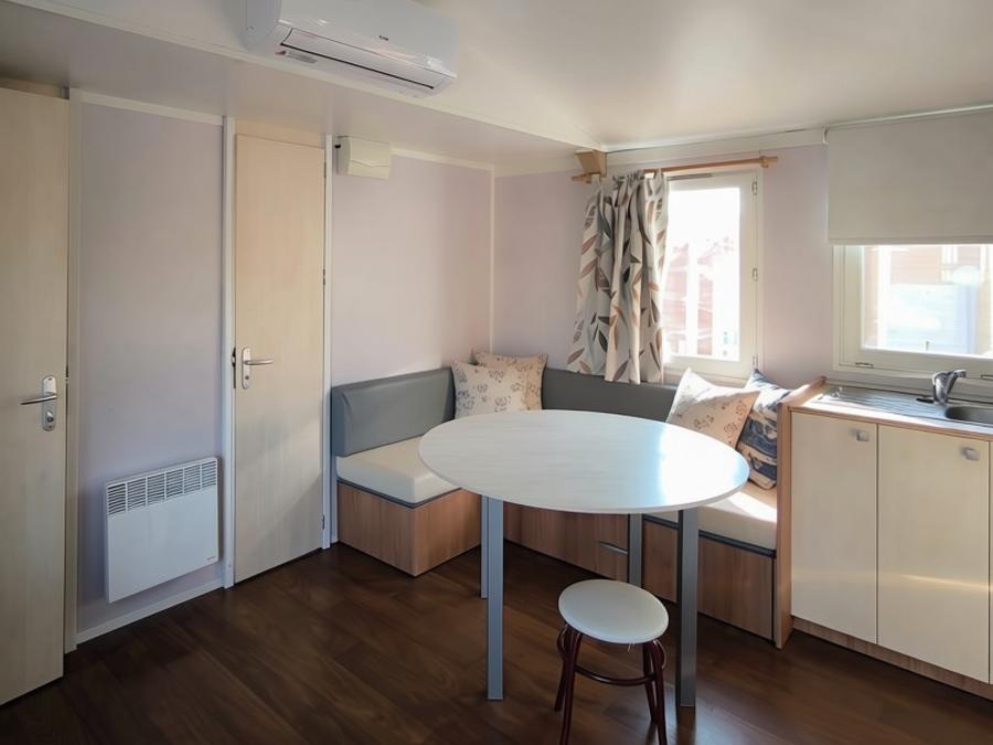 Mobilhome 6 personnes - 6 couchages (avec clim) 4