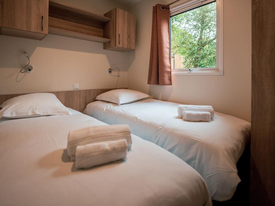 Mobilhome 4 personnes - Sunêlia Luxe Lodge 2 chambres 2 salles de bain - Draps fournis 1