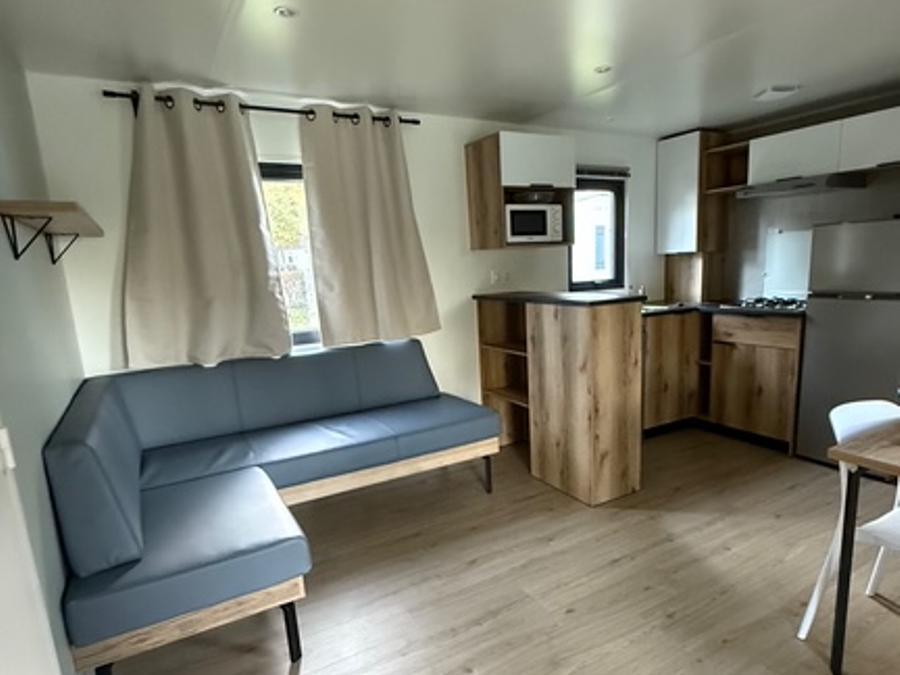 Mobilhome 4 personnes - Mobil-home Confort 27m² / 2 chambres (2/4pers) + TV + Terrasse couverte (Bord de rivière) 2/4 pers 4