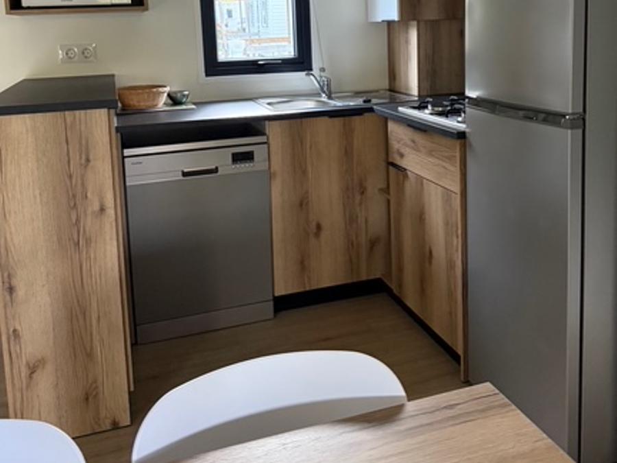 Mobilhome 4 personnes - Mobil-home Confort 27m² / 2 chambres (2/4pers) + TV + Terrasse couverte (Bord de rivière) 2/4 pers 5