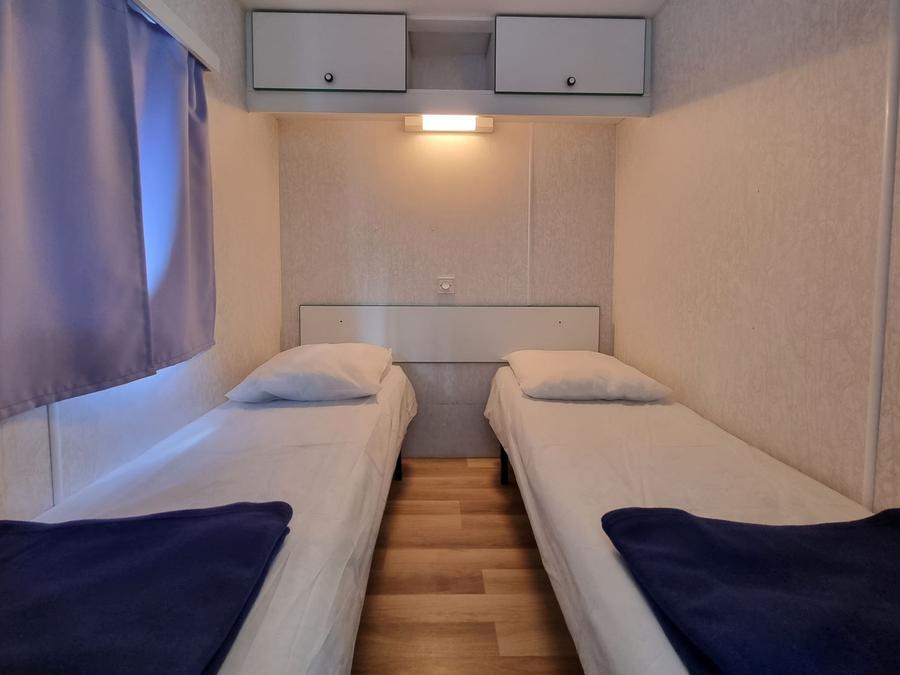 Mobilhome 4 personnes - 2 chambres avec sanitaire 2