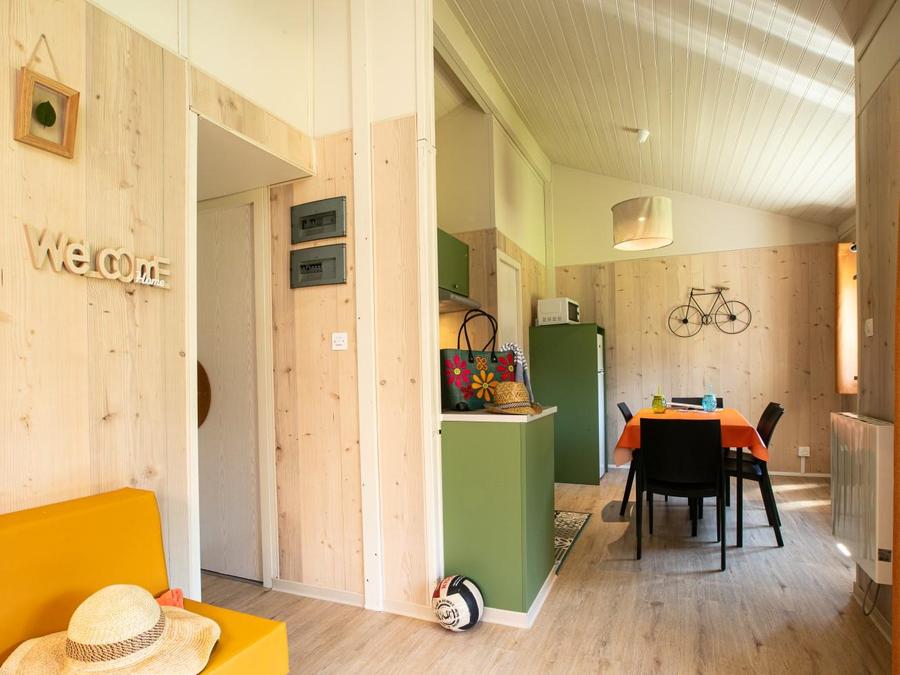 Chalet 5 personnes - Chalet Privilège Montana 35m² - + terrasse 8m² 2 chambres 4/5 personnes 2/5 pers 1