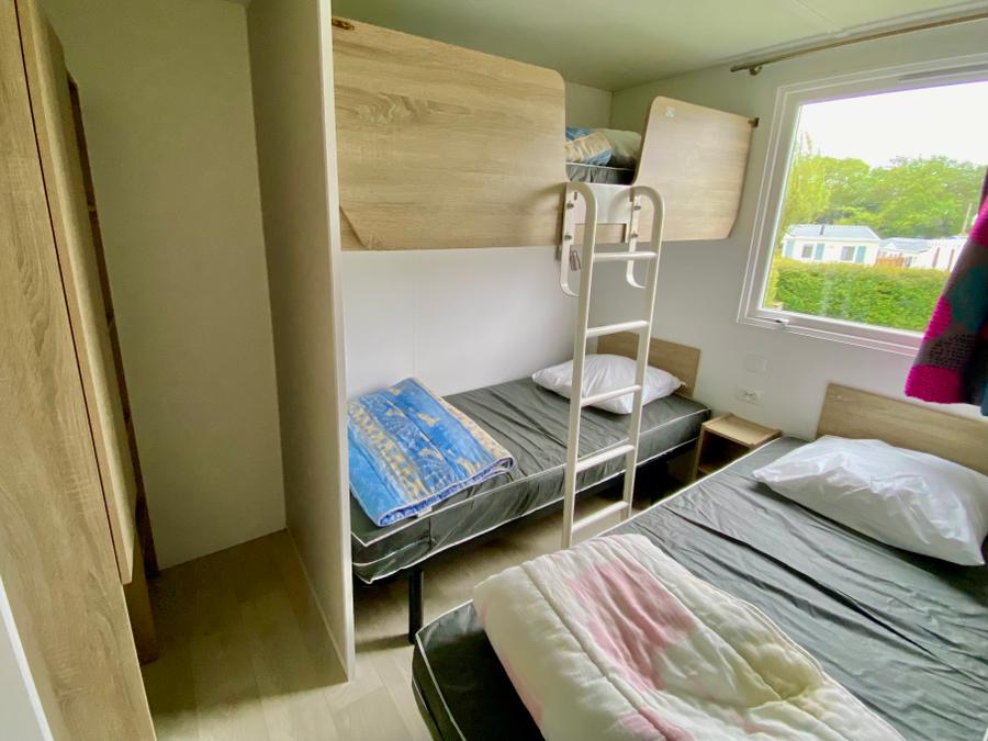 Mobilhome 5 personnes - Confort 2 chambres - Terrasse semi couverte 4
