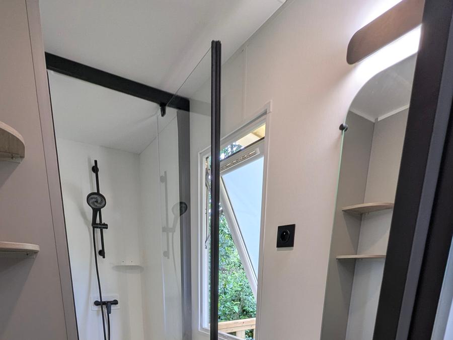 Mobilhome 4 personnes - 2 chambres - 26m2 - Super Mercure Access + 4