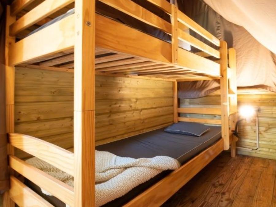 Tente en toile et en bois 4 personnes - Lodge PINSON 4 personnes 3