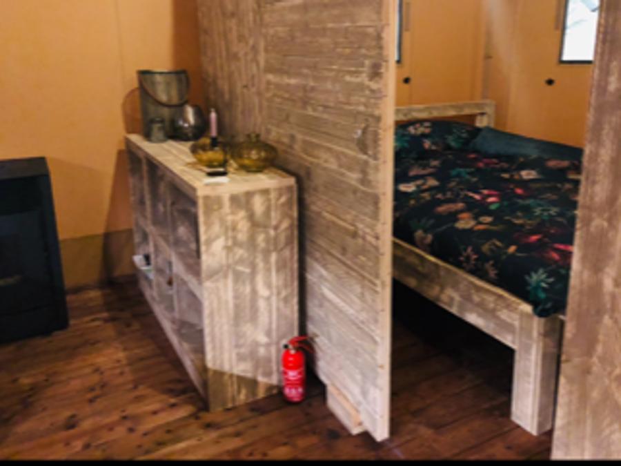 Tente en toile et en bois 5 personnes - Luxury Lodge 16