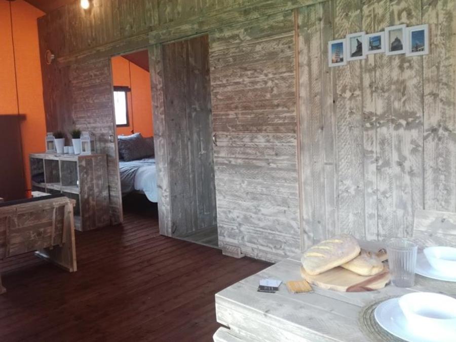 Tente en toile et en bois 5 personnes - Luxury Lodge 2
