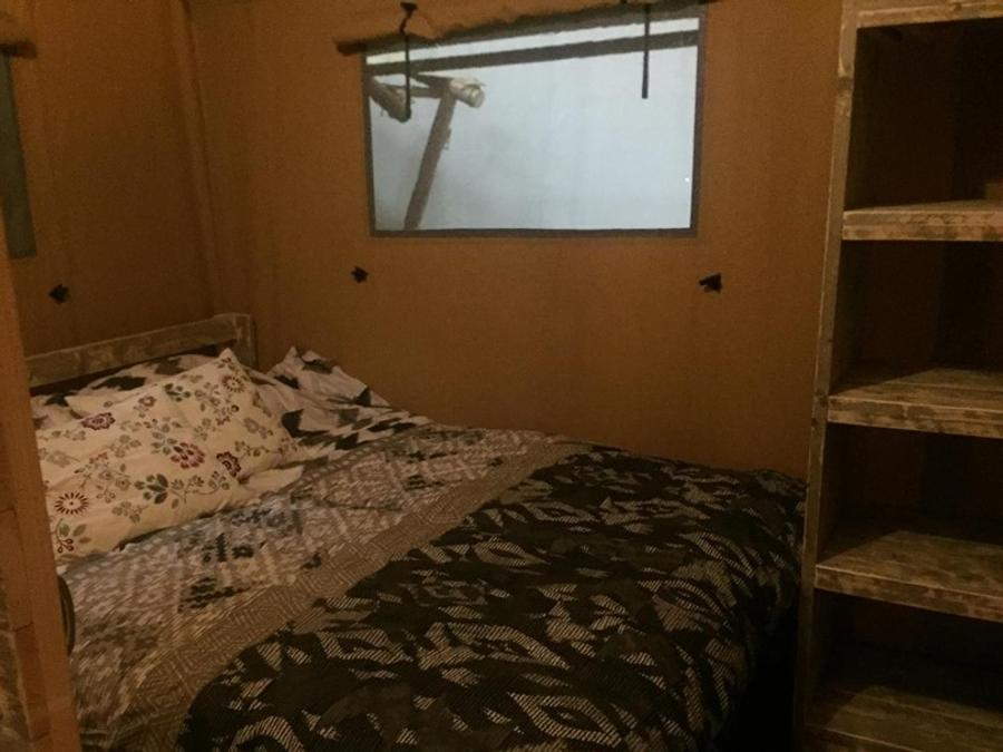 Tente en toile et en bois 5 personnes - Luxury Lodge 4