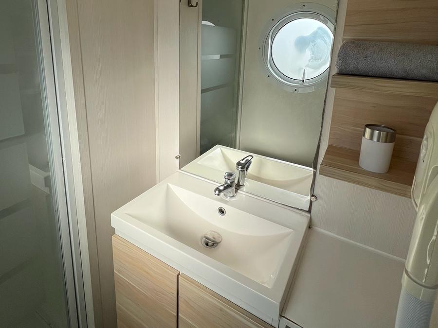 Mobilhome 6 personnes - XXL (3 chambres) 15
