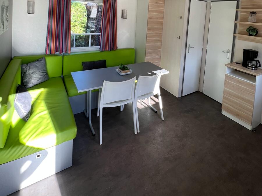 Mobilhome 6 personnes - XXL (3 chambres) 14