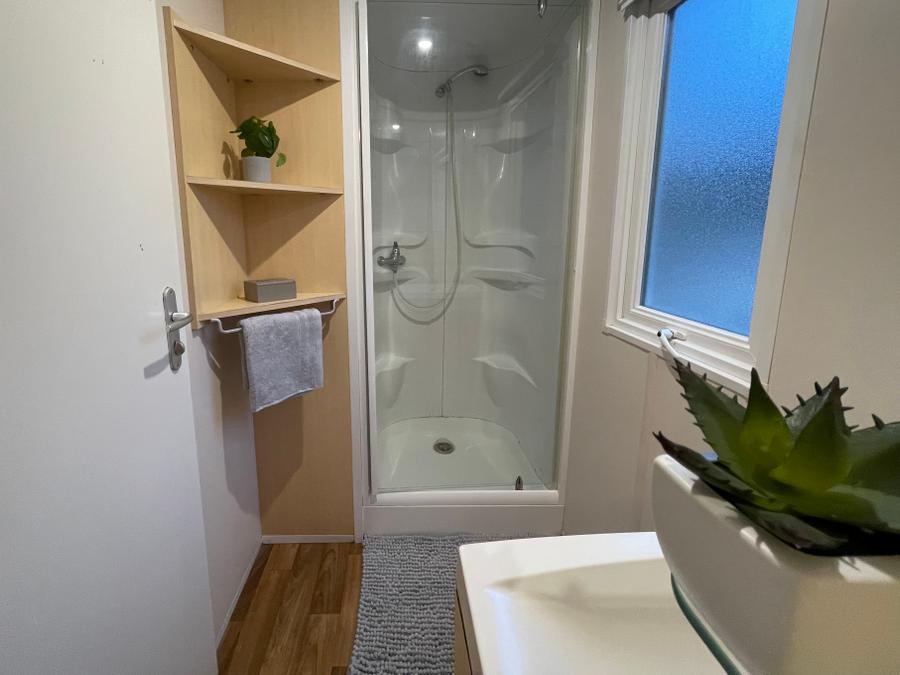 Mobilhome 6 personnes - XXL (3 chambres) 11