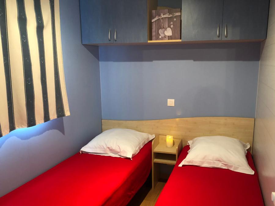 Mobilhome 6 personnes - XXL (3 chambres) 12