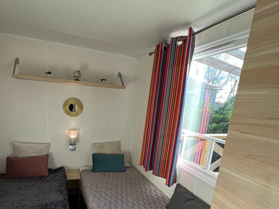 Mobilhome 6 personnes - XXL (3 chambres) 16
