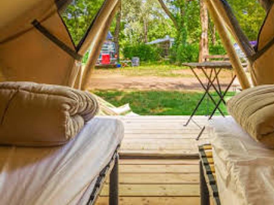 Tente 2 personnes - Tente Prêt à camper 6m² 1 chambre - sans sanitaires + terrasse 3m² 2 pers 0