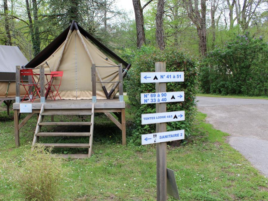 Tente 2 personnes - Tente Prêt à camper 6m² 1 chambre - sans sanitaires + terrasse 3m² 2 pers 1
