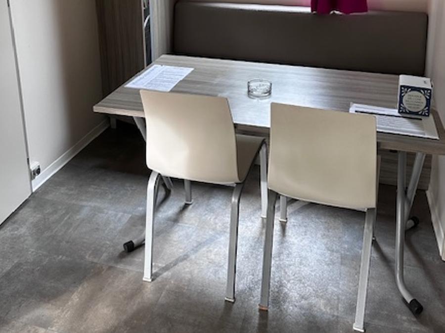 Mobilhome 6 personnes - Mobil-home Confort 28m² 2 chambres + terrasse couverte 13.5m² - TV 4/6 pers 3