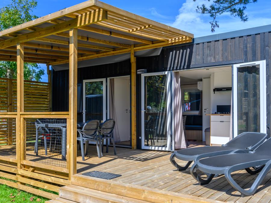 Mobilhome 6 personnes - Homeflower Premium 35m² - 3 chambres + terrasse couverte 21m² + CLIM + TV + draps + serviettes 6 pers. 0