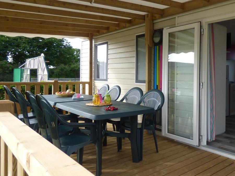 Mobilhome 8 personnes - Mobilhome FAMILY Premium 36m² - 4 chambres / terrasse couverte + TV + LV + Draps 8 pers 1