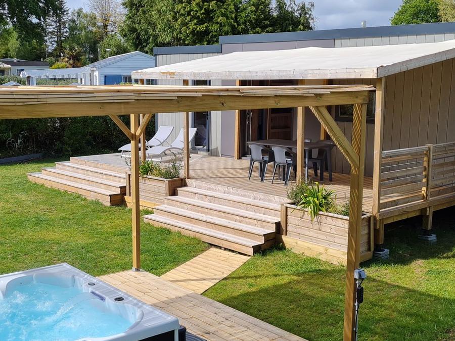 Mobilhome 4 personnes - Mobilhome TAOS Premium avec SPA 40m² - 2 chambres - 2 salles de bain / terrasse couverte + TV + LV 4 pers 0