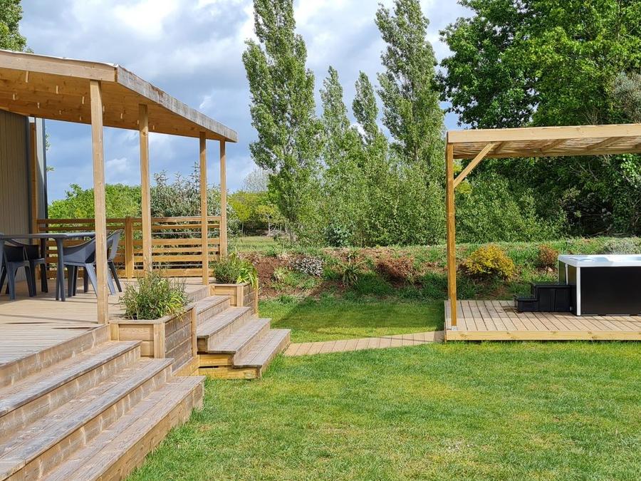 Mobilhome 4 personnes - Mobilhome TAOS Premium avec SPA 40m² - 2 chambres - 2 salles de bain / terrasse couverte + TV + LV 4 pers 1