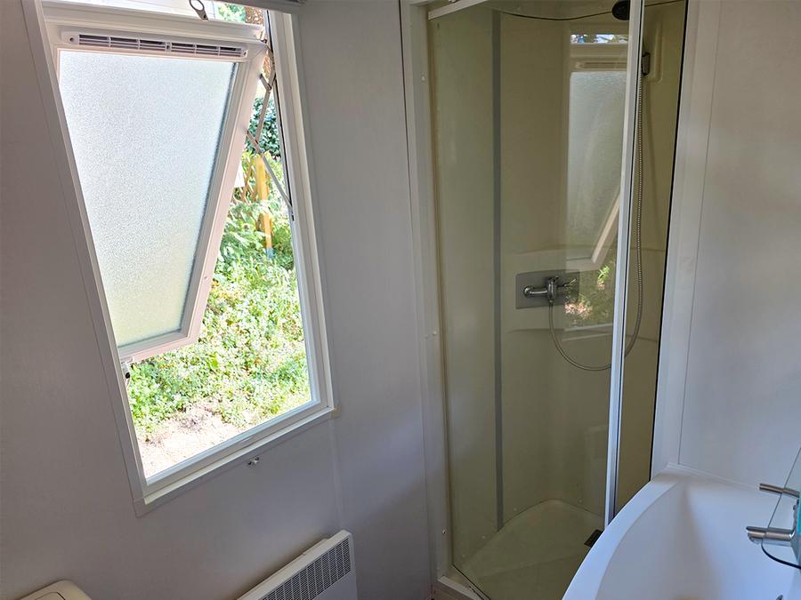 Mobilhome 4 personnes - Sunêlia Confort 2 chambres 2 salles de bain 8