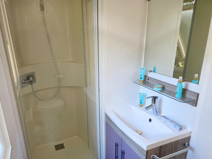Mobilhome 4 personnes - Sunêlia Confort 2 chambres 2 salles de bain 7