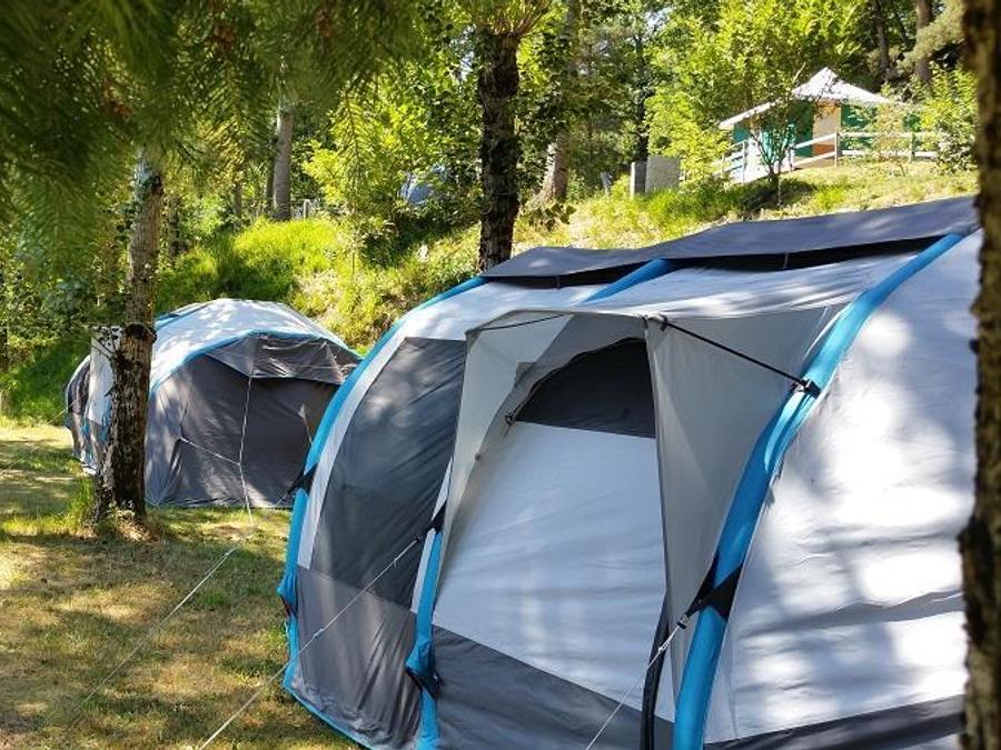 Tente 4 personnes - Ready To Camp : véritable tente équipée, avec frigo et electricité 4